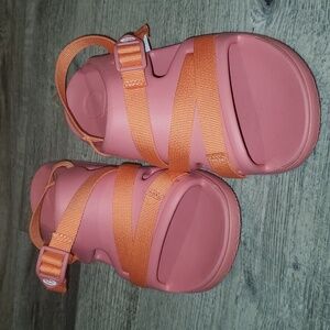 Chaos size 6 girls